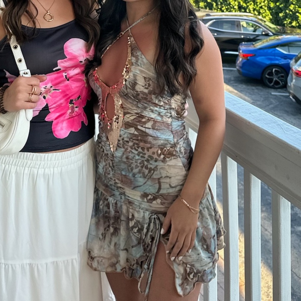 Sequin Embellished Sleeveless Dress